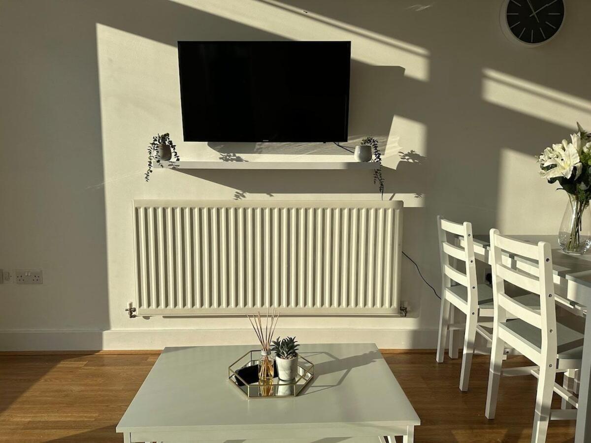 Luxury 1 Bedroom Apartment - City Centre - Balcony - Near O2 Academy Бирмингем Экстерьер фото